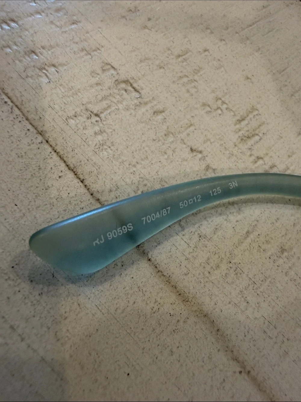 Ray-Ban authentic ray